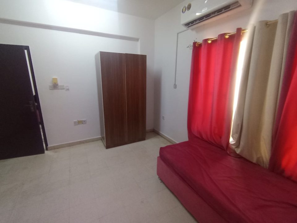 🏡 شقة فاخرة – RM210. الخوير - Image 8