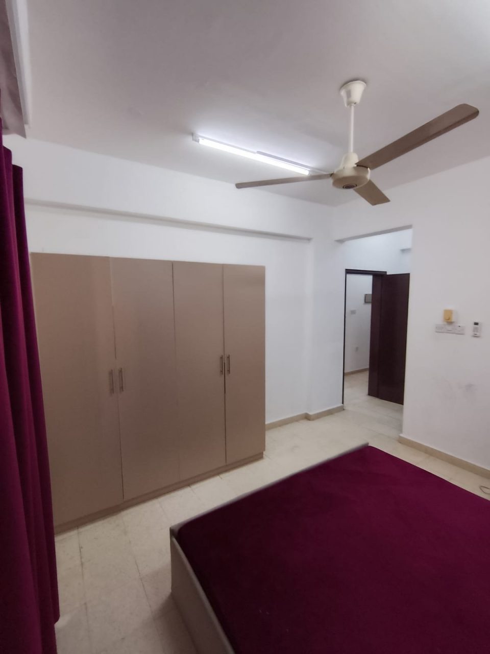 شقة مفروشة واسعة للإيجار في الخوير Rm508 - Image 5