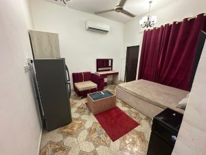 شقة مفروشة مريحة للإيجار في الخوير Ym15