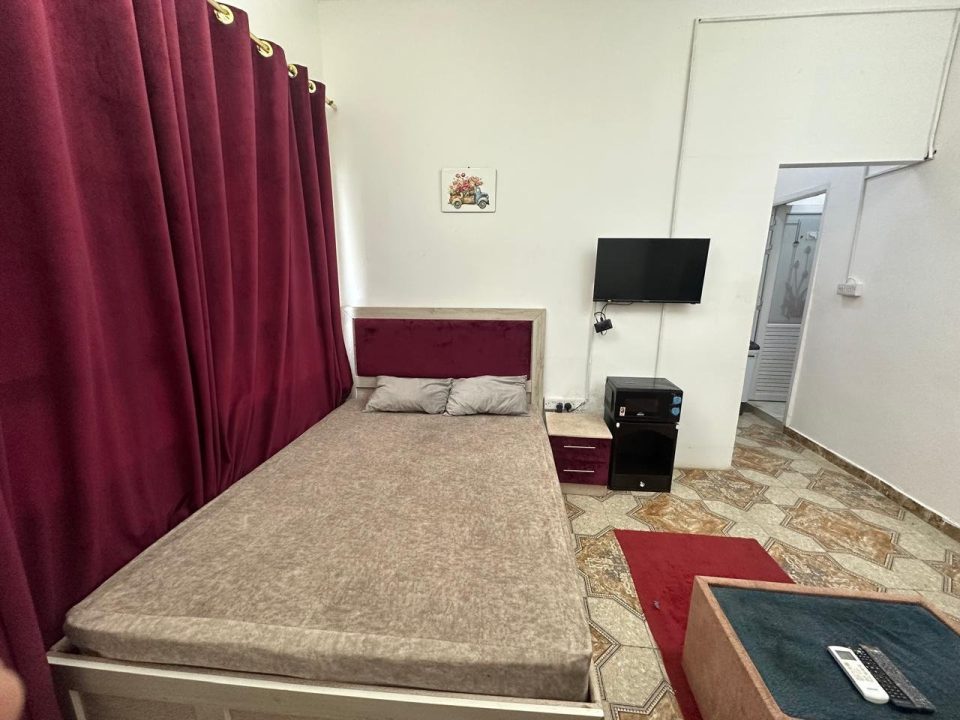 شقة مفروشة مريحة للإيجار في الخوير Ym15 - Image 8