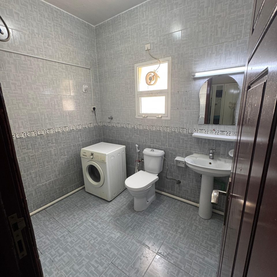 🏡✨ غرفة للإيجار – فيلا الخوير | HM21 - Image 5
