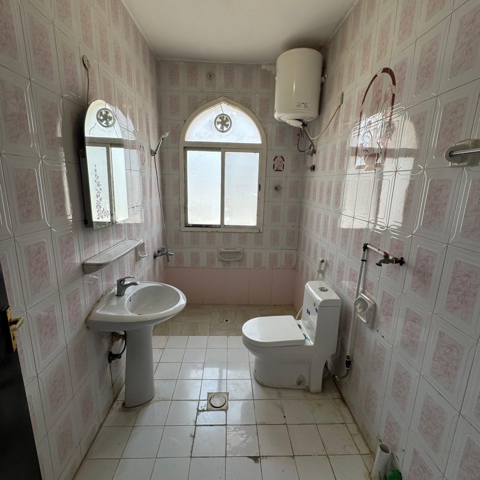 🏡✨ غرفة للإيجار – فيلا الغبرة الجنوبية | BM6 محدث - Image 3