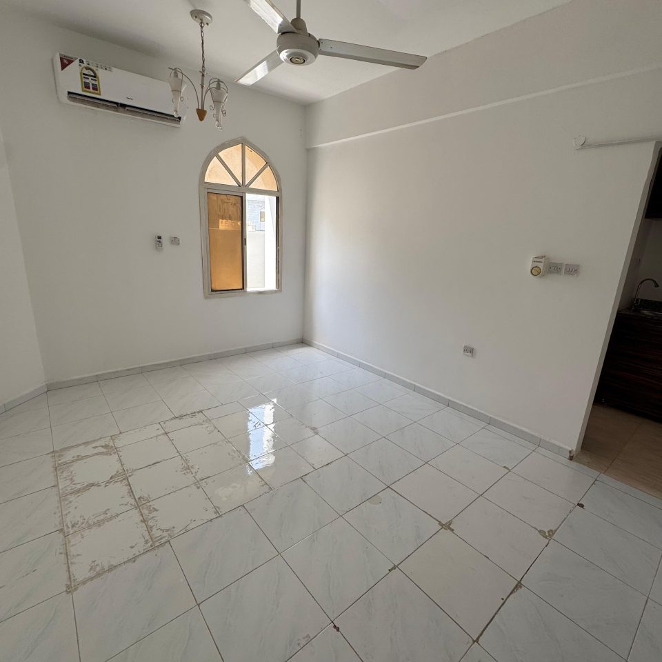 🏡✨ غرفة للإيجار – فيلا الغبرة الجنوبية | BM6 محدث - Image 2
