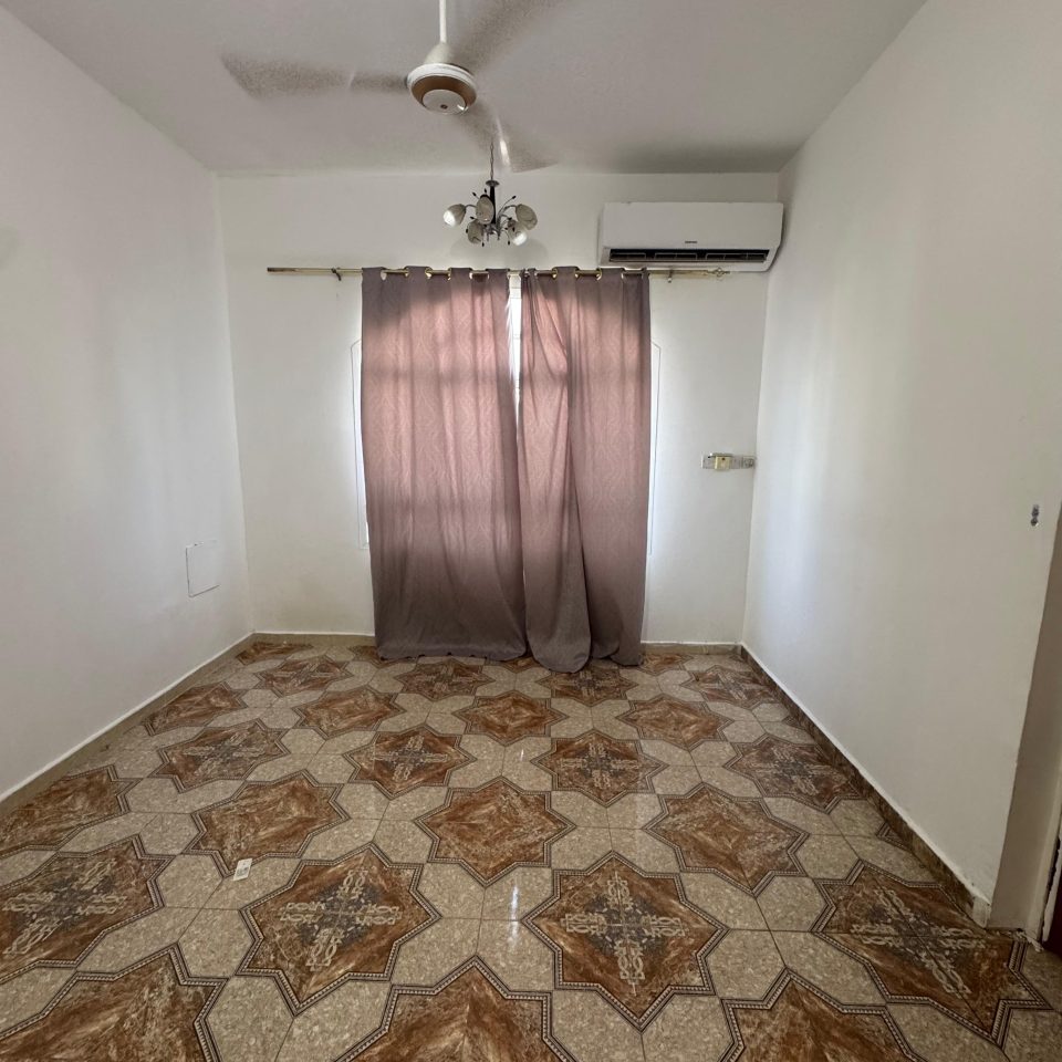 🏡✨ غرفة للإيجار – فيلا الياسمين | الخوير