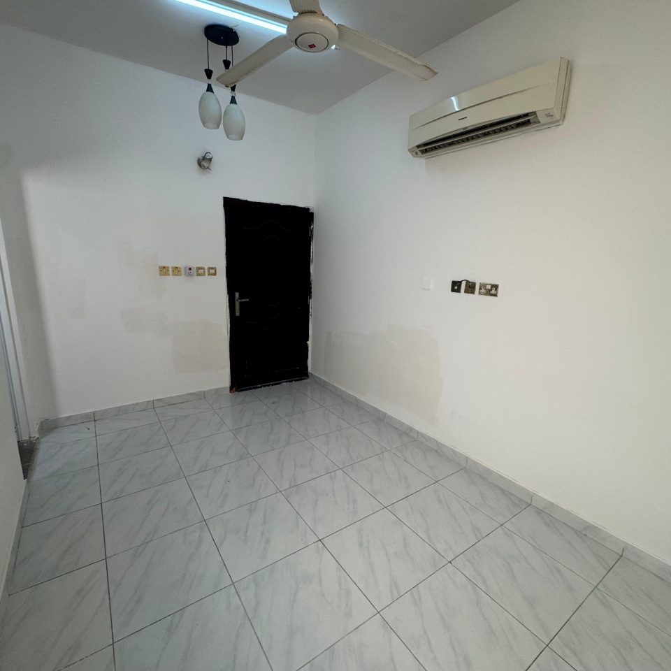 🏡✨ غرفة للإيجار – فيلا الموالح الجنوبية - Image 2