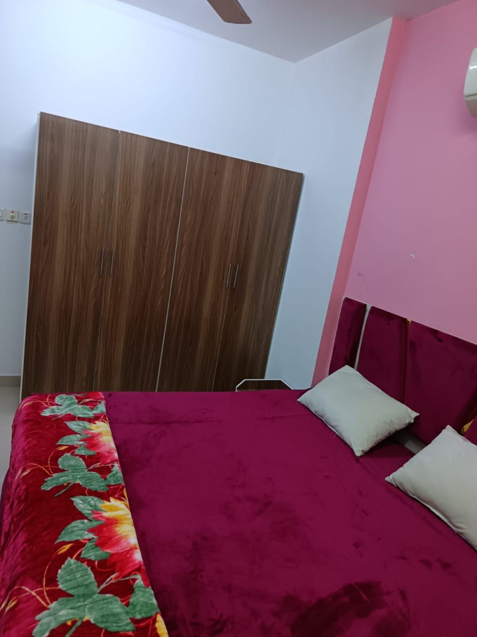 🏢✨ شقة للإيجار – بناية عبد الملك | العذيبة - Image 2