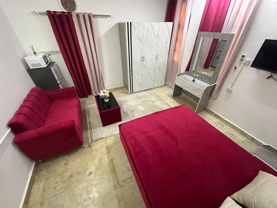 🛏️ غرفة + حمام + مطبخ مفروش - Image 7