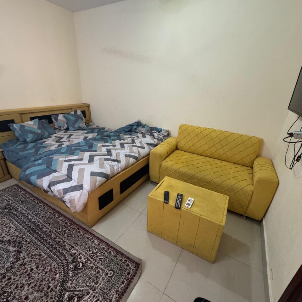 غرفة ف فيلا أبو حمزة – الخوير