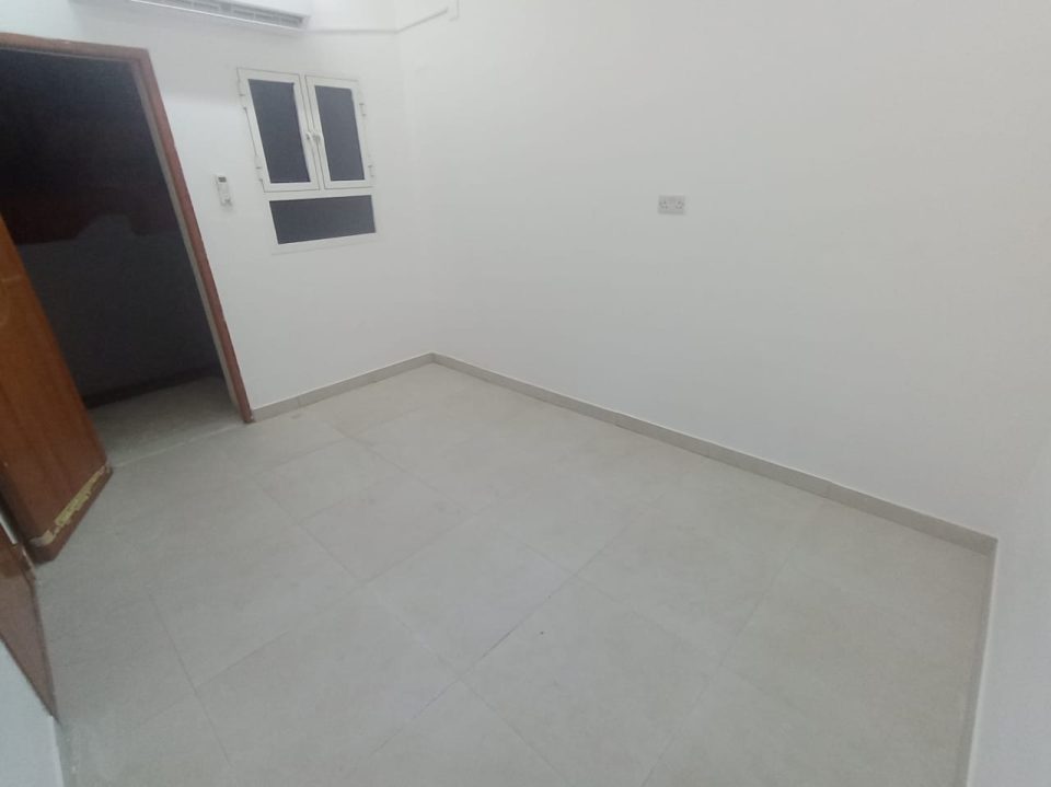 🏠 غرفة للإيجار – فيلا الياسمين (الخوير) - Image 2