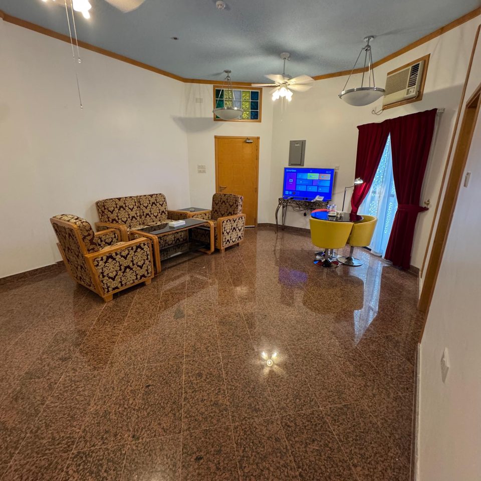 🏨 شقة مفروشة للإيجار – فندق القرم | 401 - Image 6