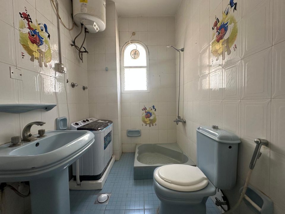 🏠 غرفة مفروشة للإيجار – الخوير w5 - Image 5