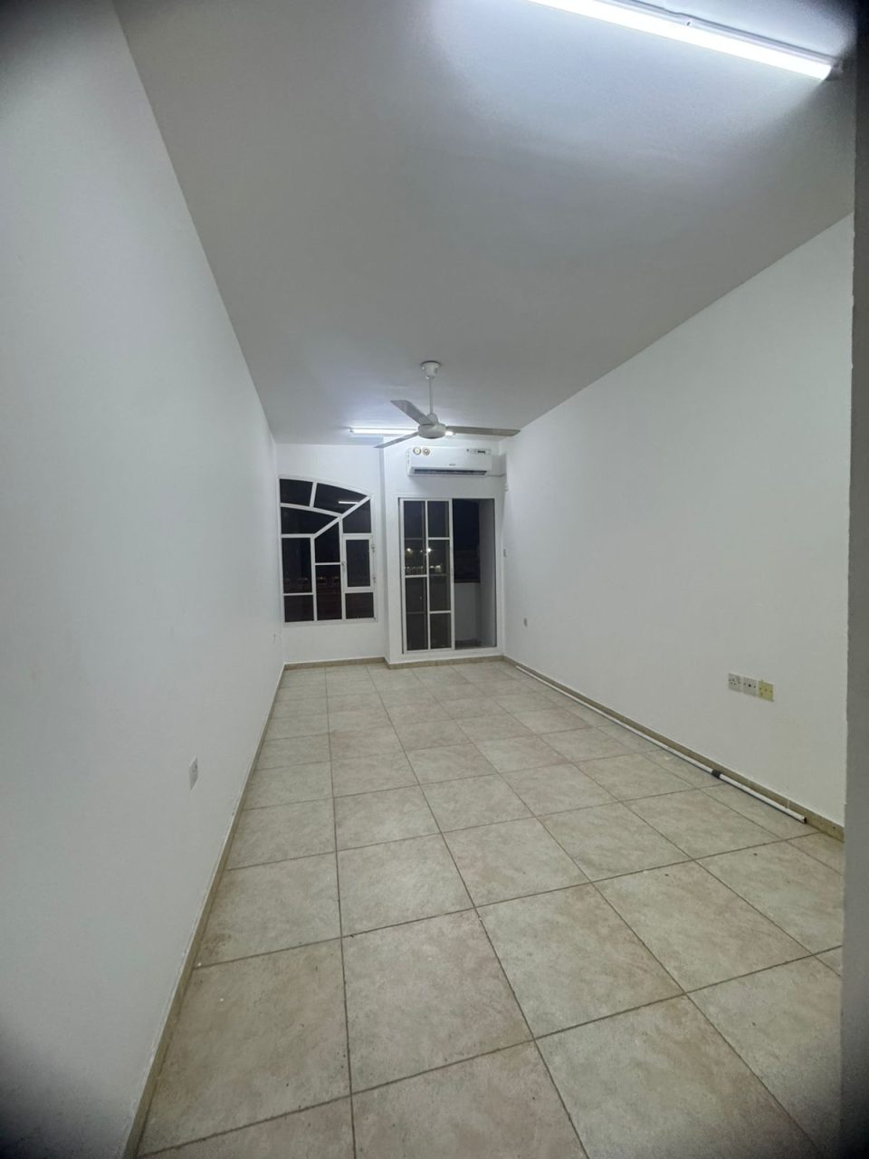 ⁦🏡 شقة مفروشة للإيجار – الخوير (شقة 105)⁩ - الصورة ⁦5⁩