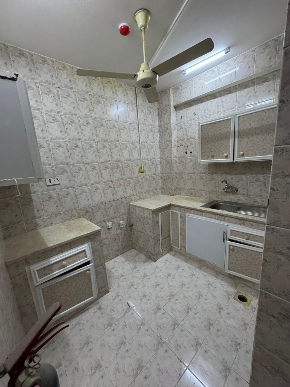 ⁦🏡 شقة مفروشة للإيجار – الخوير (شقة 105)⁩ - الصورة ⁦6⁩