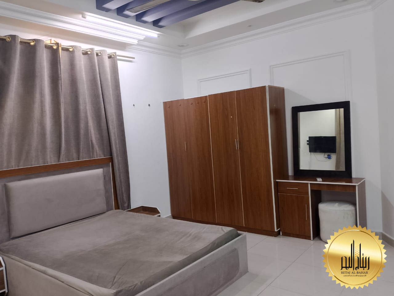 🏠 غرفة مفروشة للإيجار في فيلا – العذيبة