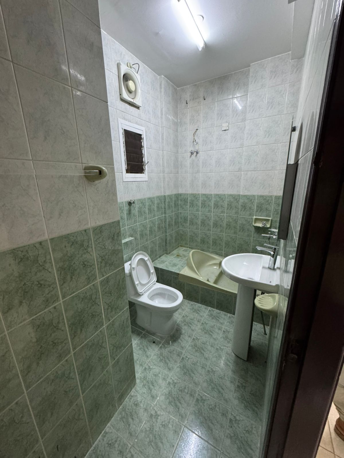 🇦🇪 شقة للإيجار – الخوير (RM110) - الصورة 7