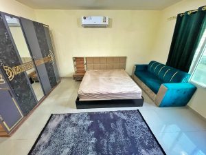 🏠 غرفة مفروشة للإيجار في فيلا أبو حمزة – الخوير