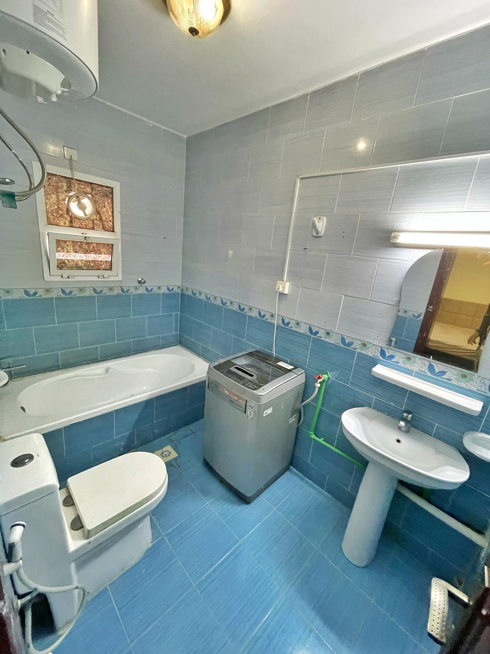 🏠 غرفة مفروشة للإيجار في فيلا أبو حمزة – الخوير - الصورة 5